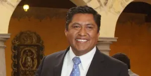 Miguel Ángel Huepa, el que orquesta el conflicto de Momoxpan contra José Juan Espinosa
