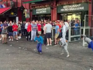VIDEO: Aficionados británicos humillan a niños en la Eurocopa
