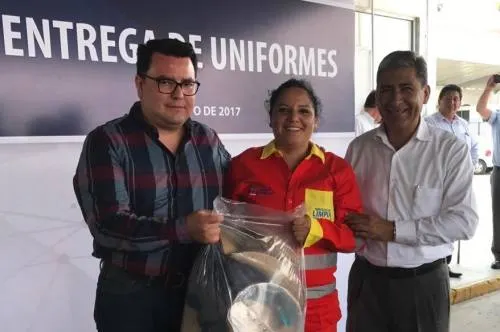 Ayuntamiento entrega uniformes al personal operativo del Servicio de Limpia