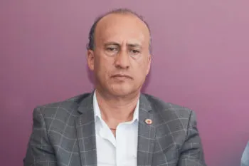 Coordinador de Diputados federales de Morena admite entrega de apoyos con su nombre: “es para que la gente me recuerde”