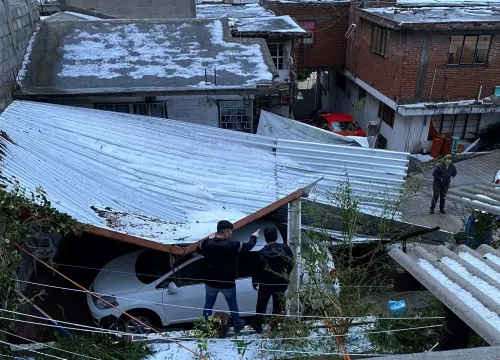 Daños en viviendas y cultivos deja granizada en Tecamachalco