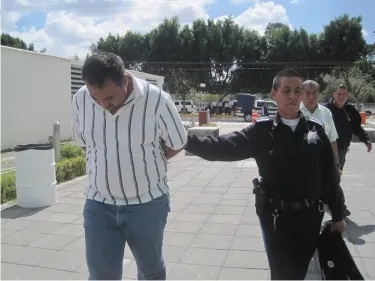 Ex judicial violador resultó ser el roba laptops en el BINE