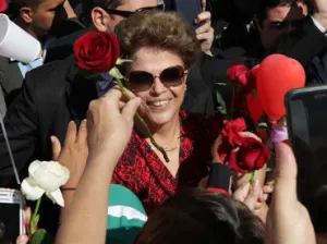 Niegan a Dilma Rousseff recurso contra destitución