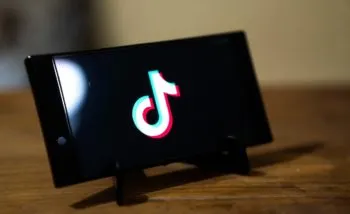 China acusa a Estados Unidos de “delincuente” tras proyecto de ley contra TikTok