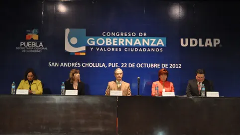 Impulsan UDLAP y gobierno participación y gobernanza