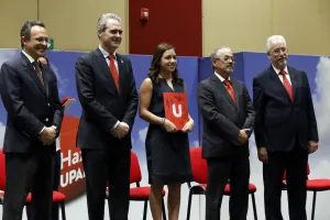 Celebra UPAEP 43 años de fundación con matrícula de 15 mil alumnos