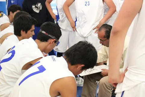 Borregos de baloncesto juvenil apuntan al nacional