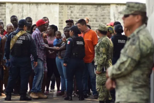 México regresa a 95 cubanos a su país