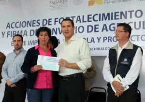 Entrega Moreno Valle acciones de fortalecimiento al campo poblano en Tepeyahualco