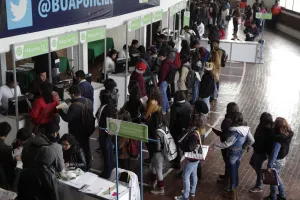 Concluye BUAP registro de 7 mil aspirantes a 13 carreras del área de la salud