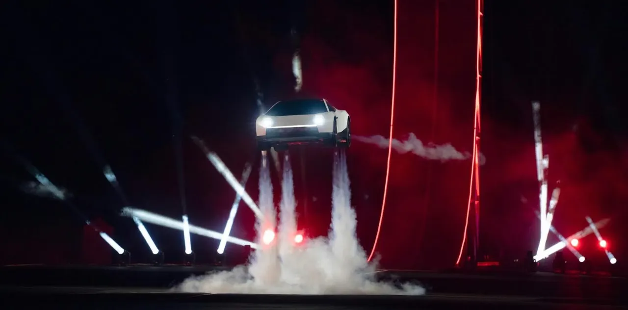 Foto: X / @Tesla