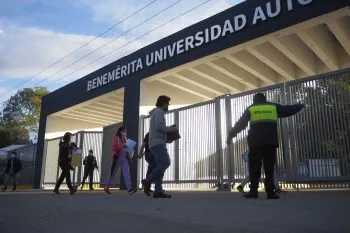 Publica BUAP convocatoria para becas por contingencia sanitaria