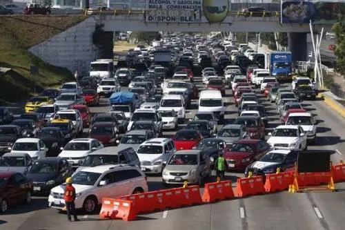 Conoce los cierres viales para este lunes