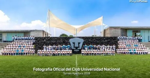 Pumas se toma foto oficial en nuevas instalaciones