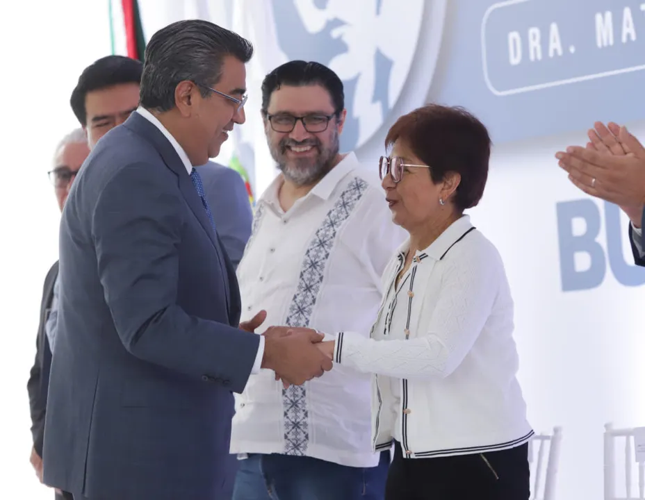 Sergio Salomón Céspedes intervención de preparatorias BUAP