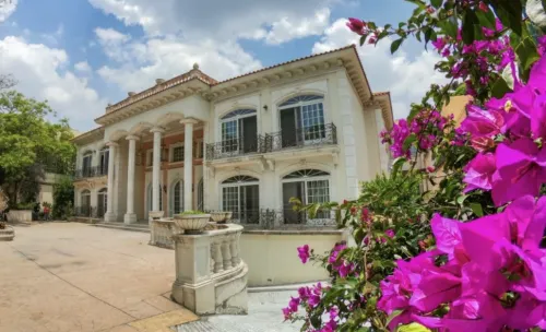 Venden casa de Zhenli Ye Gon en 102 mdp