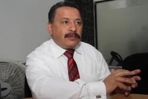 Defiende Gustavo Espinosa analizar la instalación de parquímetros