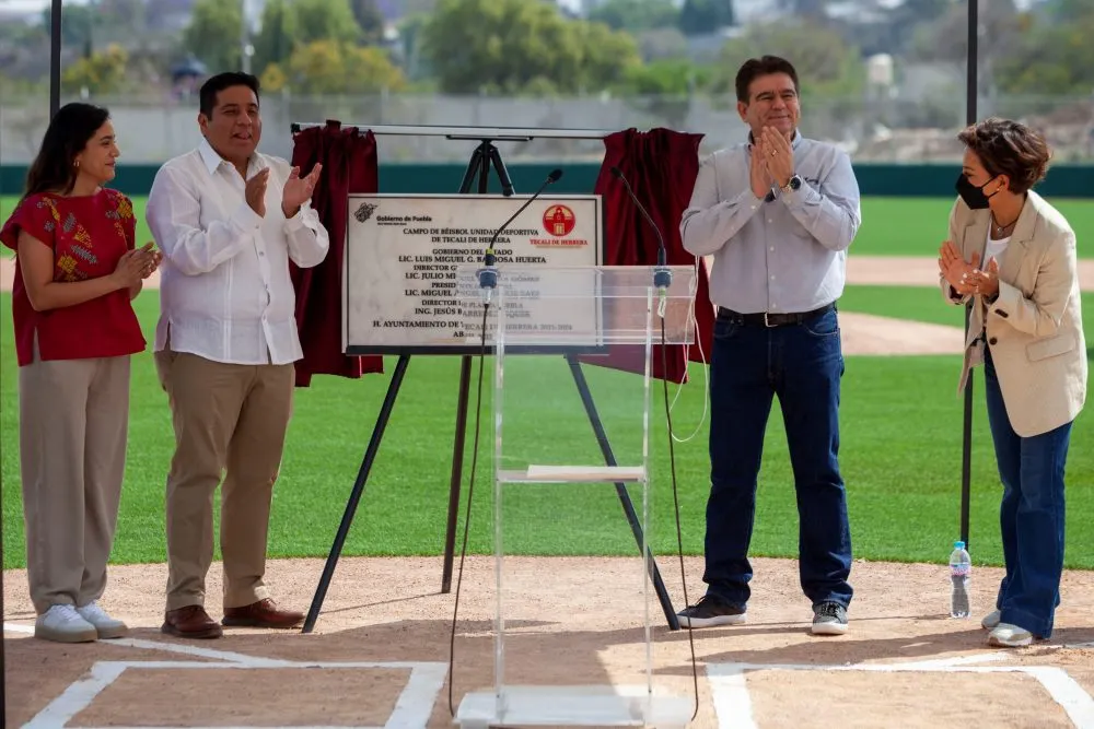 CEMEX fomenta “el rey de los deportes” con nuevo estadio para poblanos