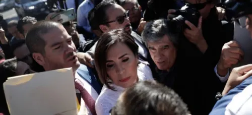 FGR acusa a Rosario Robles de daño al erario por 5 mil 73 mdp