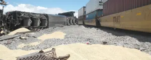 Por desempleo y hambre robaron carga del tren en Cañada Morelos