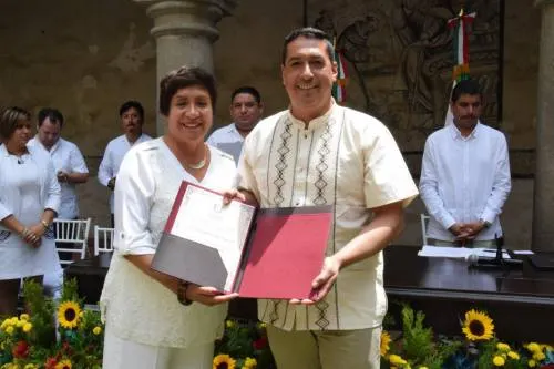 Firman hermanamiento gobierno de San Pedro Cholula y Zipaquirá, Colombia