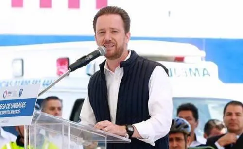 Luis Banck no descarta participar en el proceso electoral de 2018