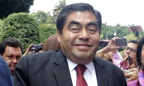 Encuesta pone a Morena y Barbosa en la ruta de ganar Gubernatura