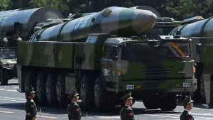 Con este misil, China sería capaz de alcanzar una base de EEUU en el Pacífico