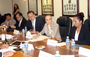 Avalan comisiones unidas iniciativas de Moreno Valle