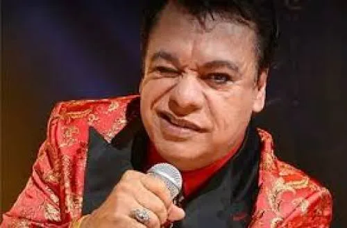 Juan Gabriel volvió del “más allá”, asegura hijo del cantante