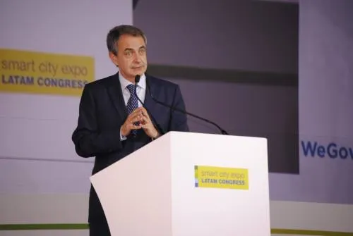 El desarrollo de tecnología inteligente, instrumento de combate a la corrupción: Rodríguez