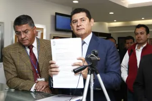 Armenta Mier presenta denuncia por extorsión