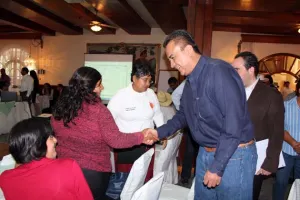 Gobierno y productores unen esfuerzos para mantener a Puebla en altos niveles