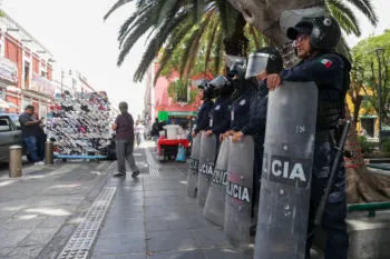 Presencia de ambulantes en el Centro Histórico de Puebla se redujo un 95%, afirma Cruz Lepe