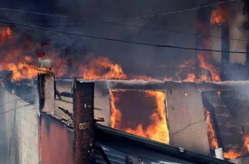 Explosión de gas en vivienda deja daños y una persona lesionada en  Santa Cruz Buenavista