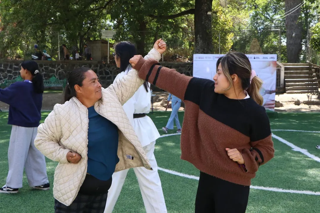 Gob Pue Mujeres Taller Karate Defensa Santa Isabel