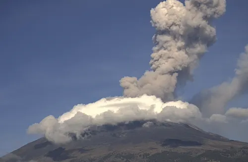 Registra explosión el Popocatépetl