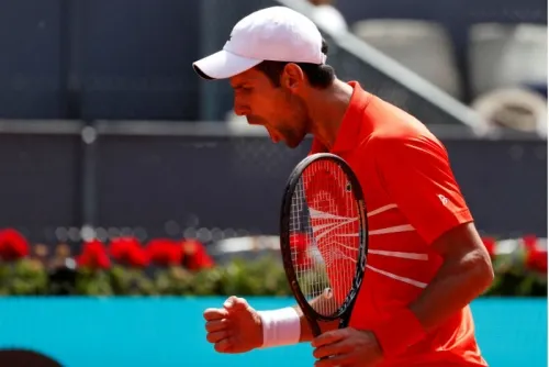 Novak Djokovic mantiene su dominio ante Jeremy Chardy
