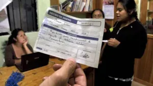 RCT permite a Zapotecos hablar por celular por solo 15 pesos al mes