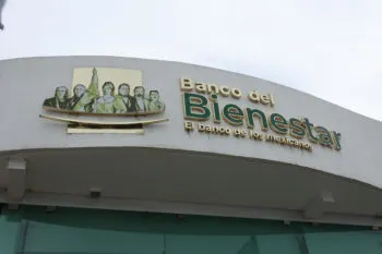 Banco del Bienestar alerta sobre fraudes con tarjetas falsas y uso indebido de su imagen