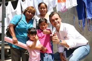 Impulsaremos más obras y servicios en las colonias: Albizuri