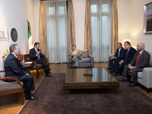 Respalda EEUU a México en localización de Joaquín Guzmán