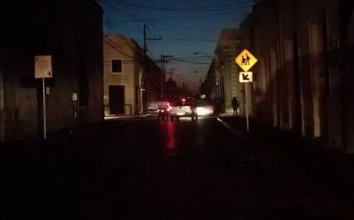Yucatán, Campeche y Quintana Roo se quedan sin luz por mega apagón