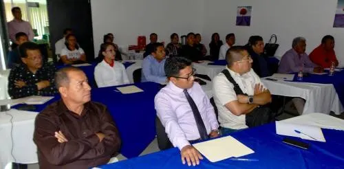 Se capacitó a funcionarios públicos de la región de Tehuacán en materia de género
