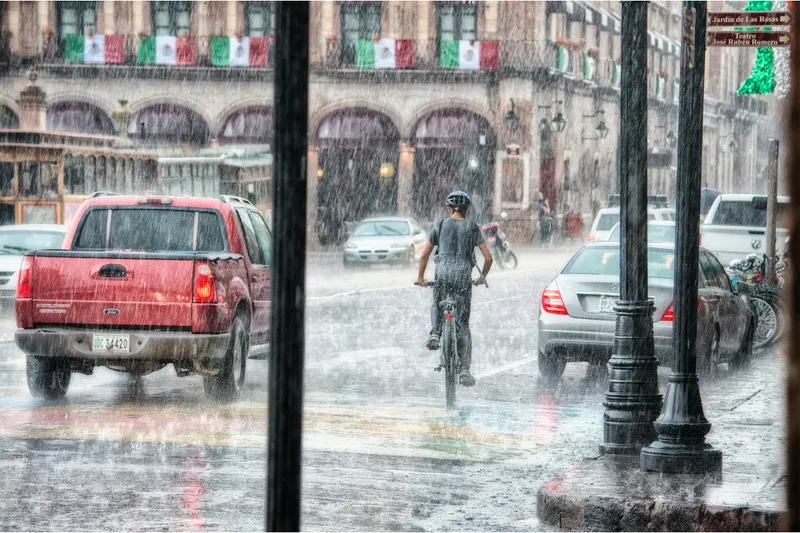 Académico Ibero Puebla brinda recomendaciones ante el temporal de lluvias