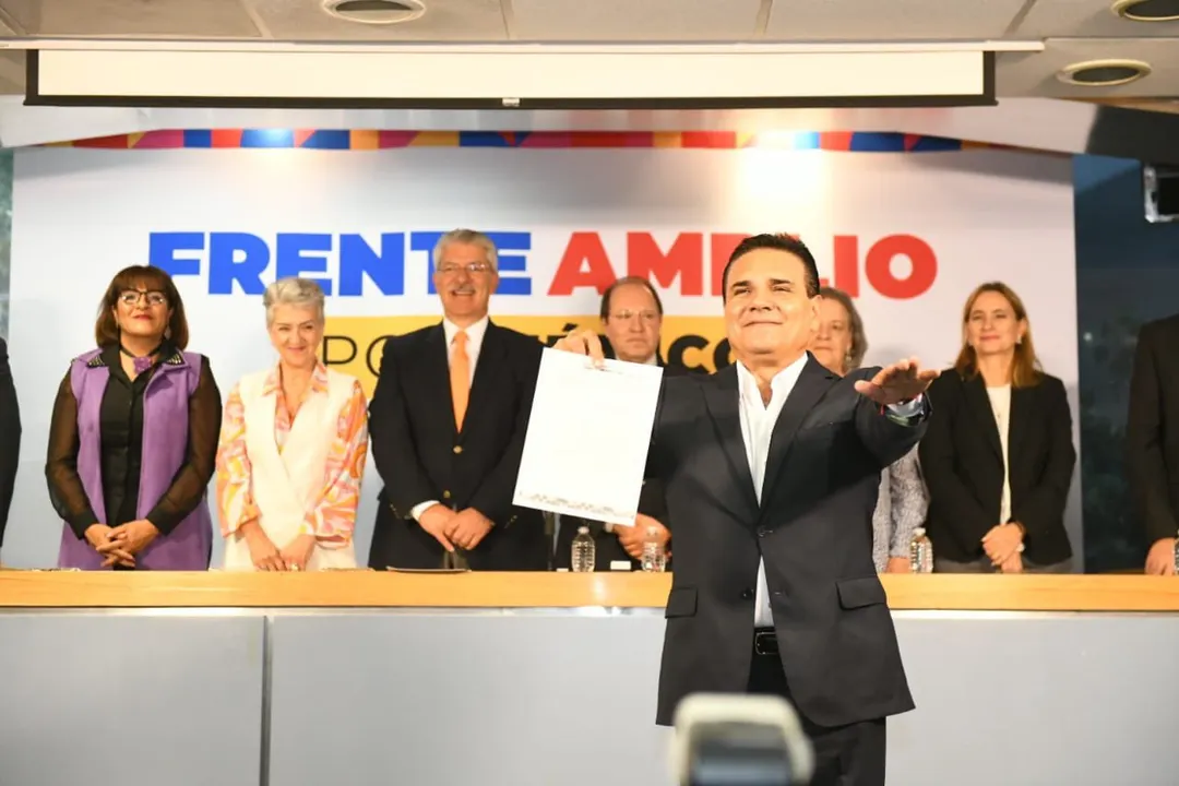 Foto: Twitter / @Silvano_A