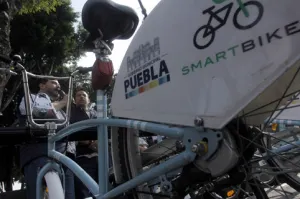 Exhortan a reducir uso del automóvil para beneficio de la ciudad