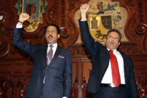 Alfonso Esparza ofrece continuidad y diálogo en la BUAP