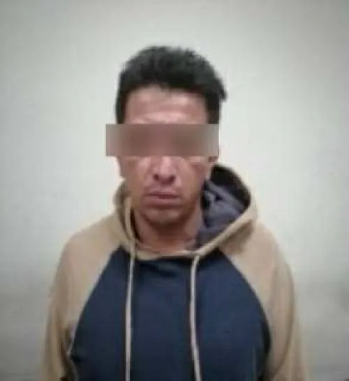 Vinculan a proceso a tres personas por robo de vehículo