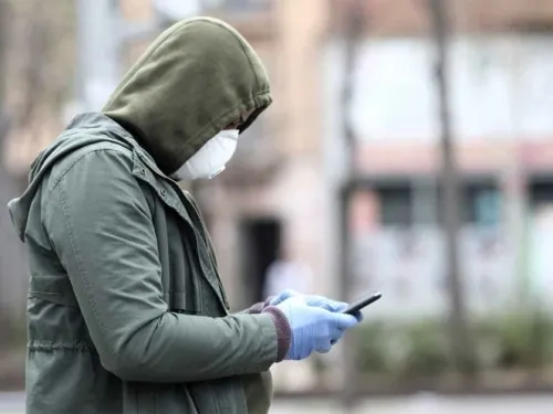 Presos belgas fabricarán mascarillas por coronavirus